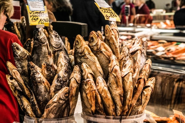 Riga-Fischmarkt - (c) L Lammers.jpg